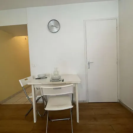 公寓 Cosy Au Coeur De La Rochelle, Proche Vieux Port Et Plage, Avec Confort Et Menage Inclus - Fr-1-246-621